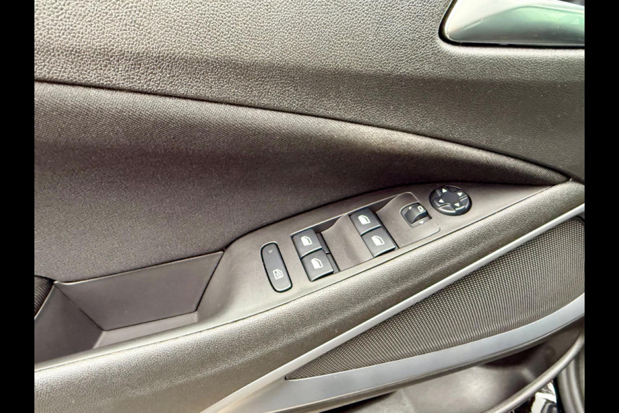 Opel Crossland X 1.2 Online Edition, CARPLAY, 1e Eigenaar, PDC, 4 Seizoenen Banden, NAP