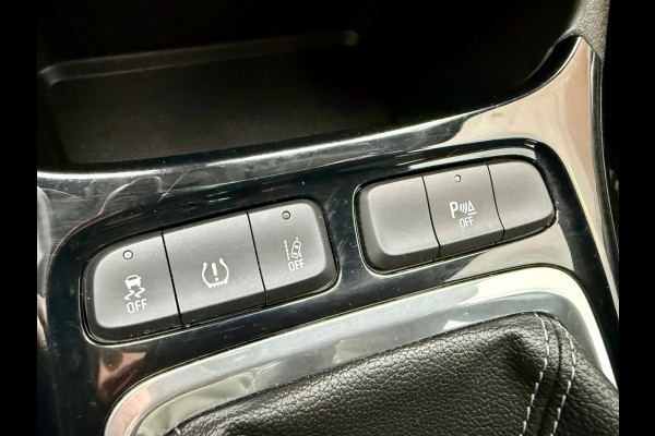 Opel Crossland X 1.2 Online Edition, CARPLAY, 1e Eigenaar, PDC, 4 Seizoenen Banden, NAP