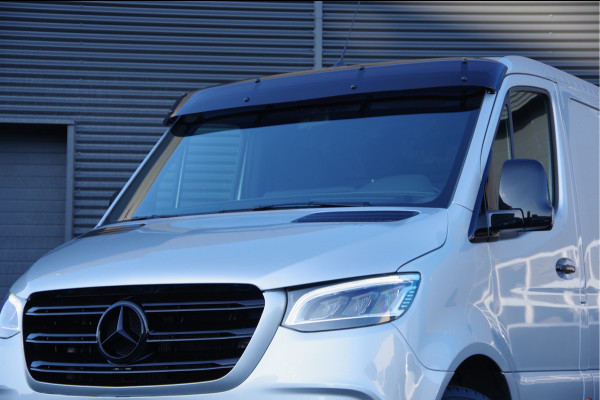Mercedes-Benz Sprinter 319 3.0 CDI V6 L2H1 AUT. LED, MBUX 10'', 3.5T TREKHAAK, STOELVERWARMING, CAMERA, NAVI, CRUISE, CLIMA, PARKEERSENSOREN, CARPLAY