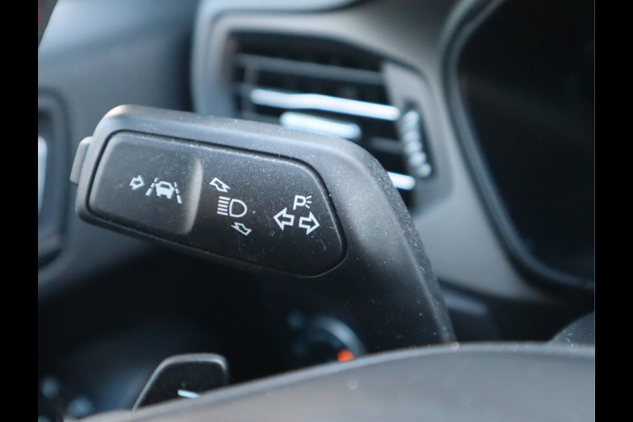 Ford FOCUS Wagon 1.0 EcoBoost Titanium Business ST Line