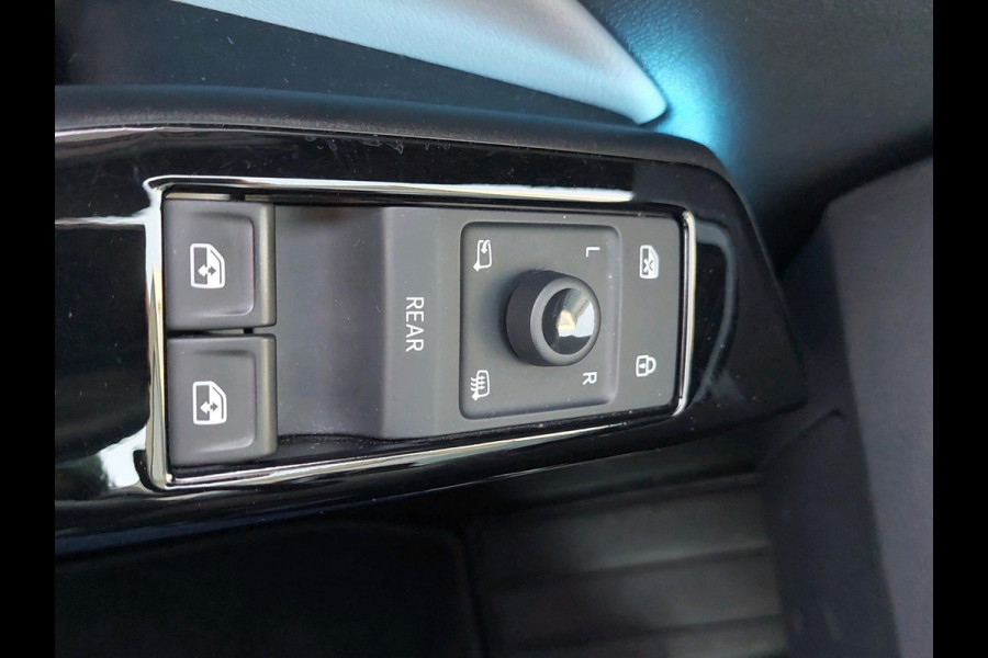 Volkswagen ID.3 First Plus 58 kWh | Automaat | Achteruitrijcamera |