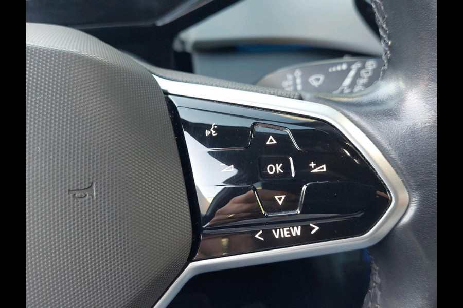 Volkswagen ID.3 First Plus 58 kWh | Automaat | Achteruitrijcamera |