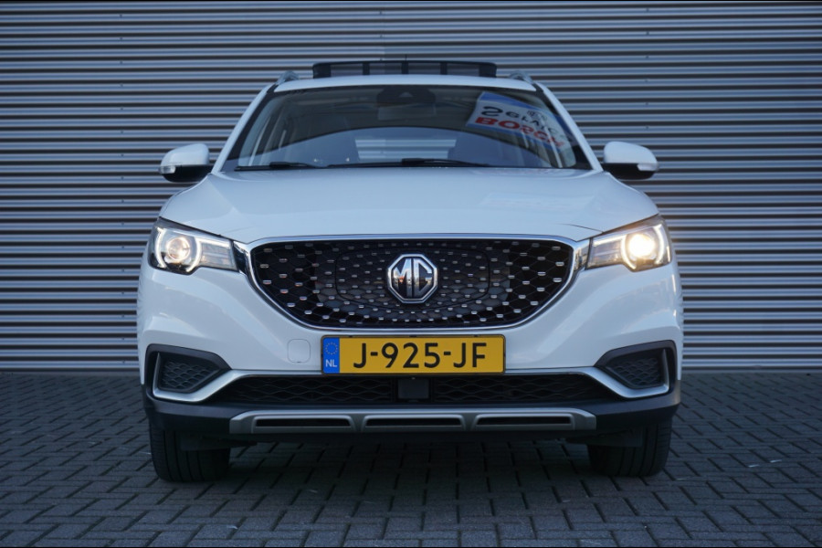 MG ZS 143PK EV Luxury | AUTOMAAT | PANO | CAMERA | STOELVERWARMING