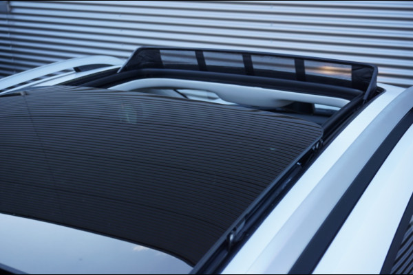 MG ZS 143PK EV Luxury | AUTOMAAT | PANO | CAMERA | STOELVERWARMING