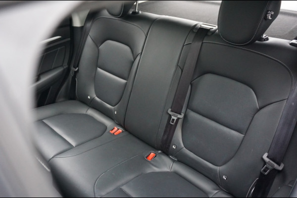 MG ZS 143PK EV Luxury | AUTOMAAT | PANO | CAMERA | STOELVERWARMING