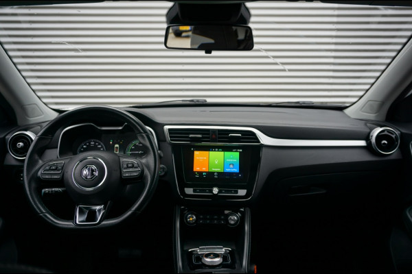 MG ZS 143PK EV Luxury | AUTOMAAT | PANO | CAMERA | STOELVERWARMING