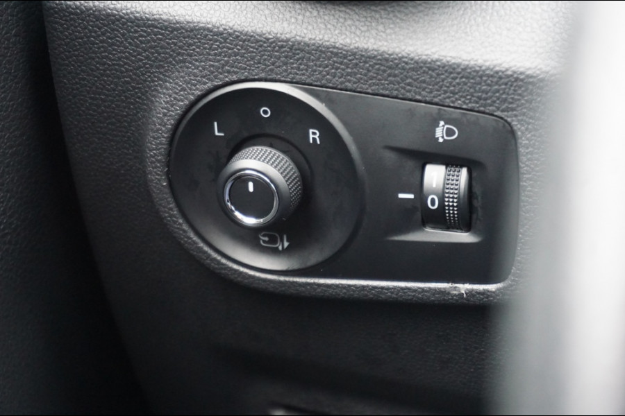 MG ZS 143PK EV Luxury | AUTOMAAT | PANO | CAMERA | STOELVERWARMING