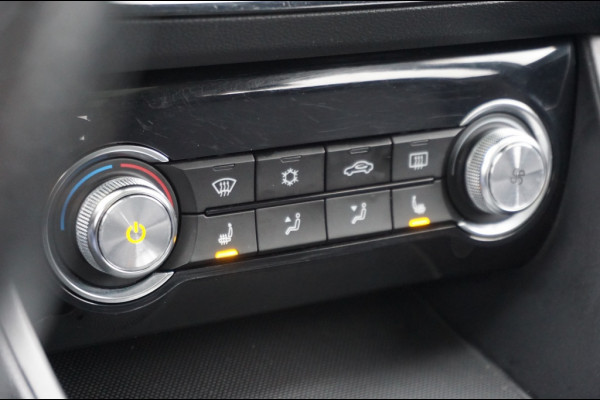 MG ZS 143PK EV Luxury | AUTOMAAT | PANO | CAMERA | STOELVERWARMING