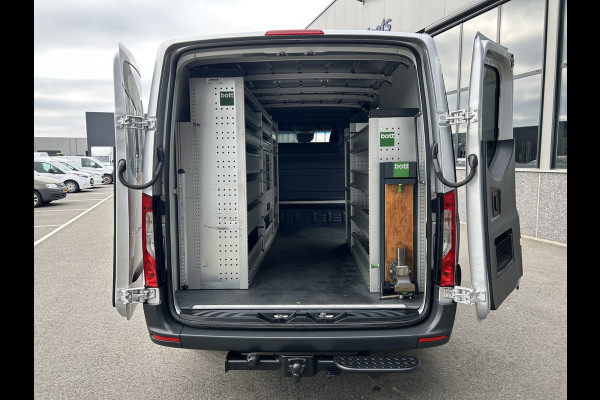 Mercedes-Benz Sprinter 315 CDI RWD L2 H1 BOTT Inrichting / 3500KG Trekhaak / MBUX 10.25 / Navigatie / Cruise control / Airco