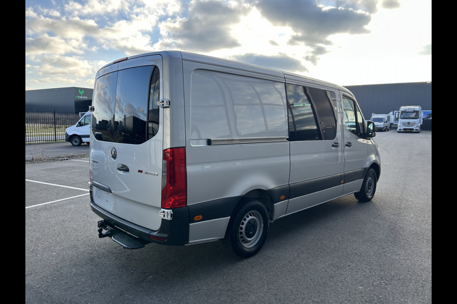 Mercedes-Benz Sprinter 315 CDI RWD L2 H1 3500KG Trekhaak / BOTT Inrichting / MBUX 10.25 / Navigatie / Cruise control / Airco