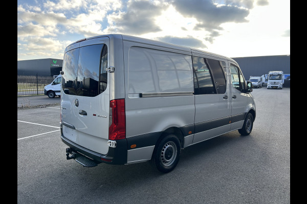 Mercedes-Benz Sprinter 315 CDI RWD L2 H1 3500KG Trekhaak / BOTT Inrichting / MBUX 10.25 / Navigatie / Cruise control / Airco