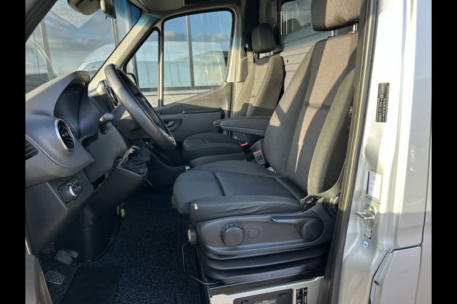 Mercedes-Benz Sprinter 315 CDI RWD L2 H1 3500KG Trekhaak / BOTT Inrichting / MBUX 10.25 / Navigatie / Cruise control / Airco