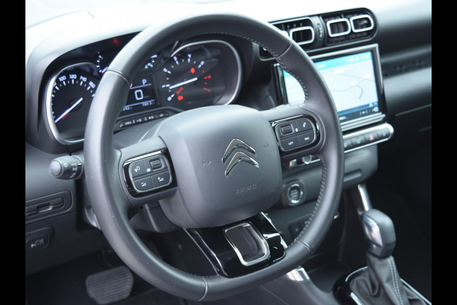 Citroën C3 Aircross 1.2 PureTech Shine 130 PK | TREKHAAK | NAVI | CARPLAY | CLIMATE CONTROL | 27.226 KM