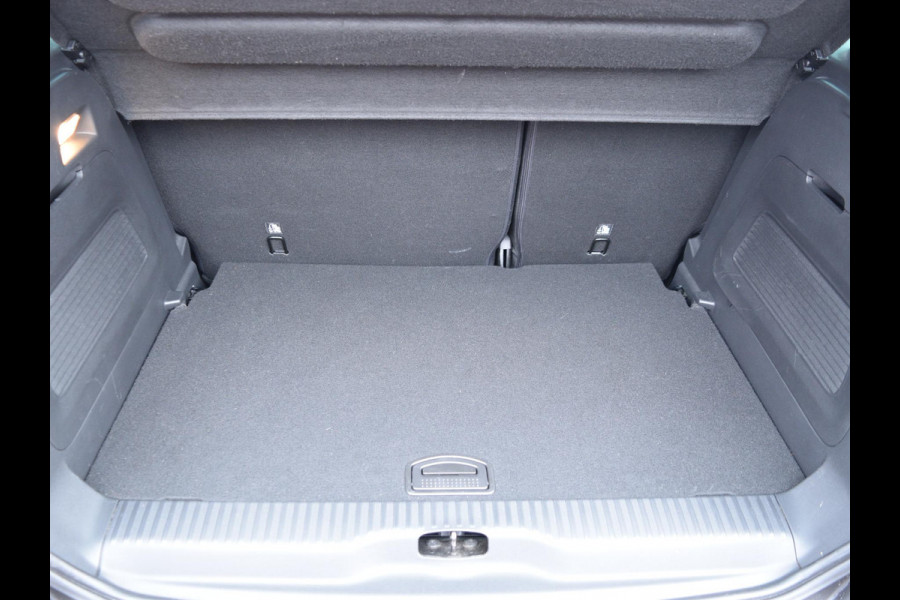 Citroën C3 Aircross 1.2 PureTech Shine 130 PK | TREKHAAK | NAVI | CARPLAY | CLIMATE CONTROL | 27.226 KM