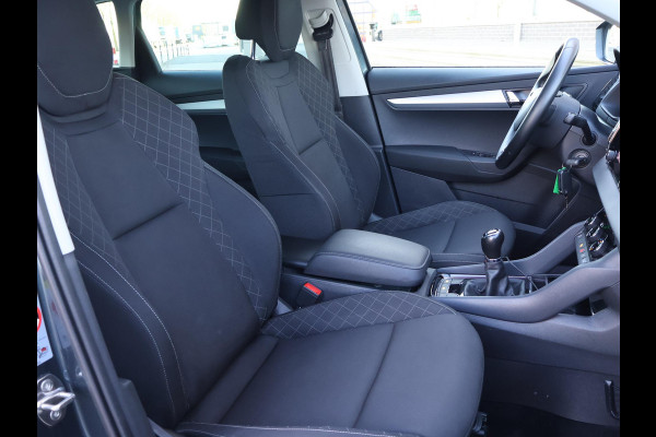 Škoda Karoq 1.0 TSI CLEVER EDITION + 18 INCH | APPLE CARPLAY | STOELVERW. | DAB