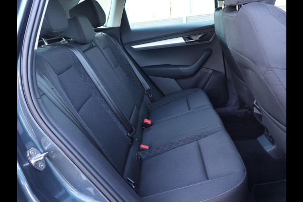 Škoda Karoq 1.0 TSI CLEVER EDITION + 18 INCH | APPLE CARPLAY | STOELVERW. | DAB