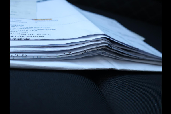 Škoda Karoq 1.0 TSI CLEVER EDITION + 18 INCH | APPLE CARPLAY | STOELVERW. | DAB