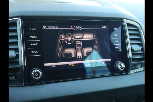Škoda Karoq 1.0 TSI CLEVER EDITION + 18 INCH | APPLE CARPLAY | STOELVERW. | DAB