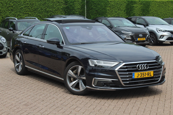 Audi A8 60 TFSI e quattro Pro Line Plus 476pk NL Auto! / Panoramadak / 360Camera / Head-up / B&O / Luxe Leder / Softclose / Keyless / Luchtvering / Stoelmassage / Stoelventilatie