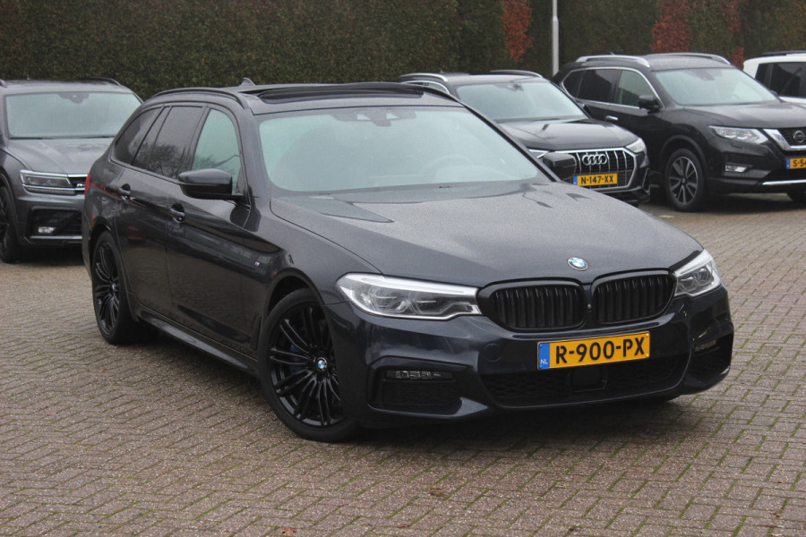 BMW 5 Serie Touring 540i xDrive High Exe. M Sport / Trekhaak / Panoramadak / 360Camera / Head-up / Leder / 19'' / Harman Kardon / CarPlay / Stoelventilatie / Stuur+Stoelverwarming / 4zone / Dodehoek / DAB / ACC