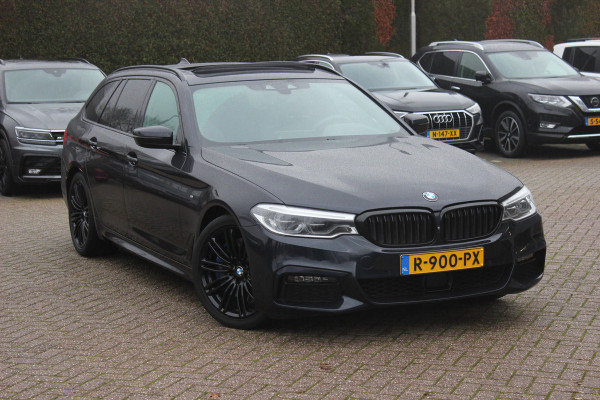 BMW 5 Serie Touring 540i xDrive High Exe. M Sport / Trekhaak / Panoramadak / 360Camera / Head-up / Leder / 19'' / Harman Kardon / CarPlay / Stoelventilatie / Stuur+Stoelverwarming / 4zone / Dodehoek / DAB / ACC