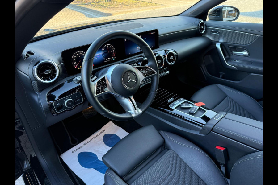 Mercedes-Benz CLA-Klasse 250 e Star Edition AMG Line BOMVOL*