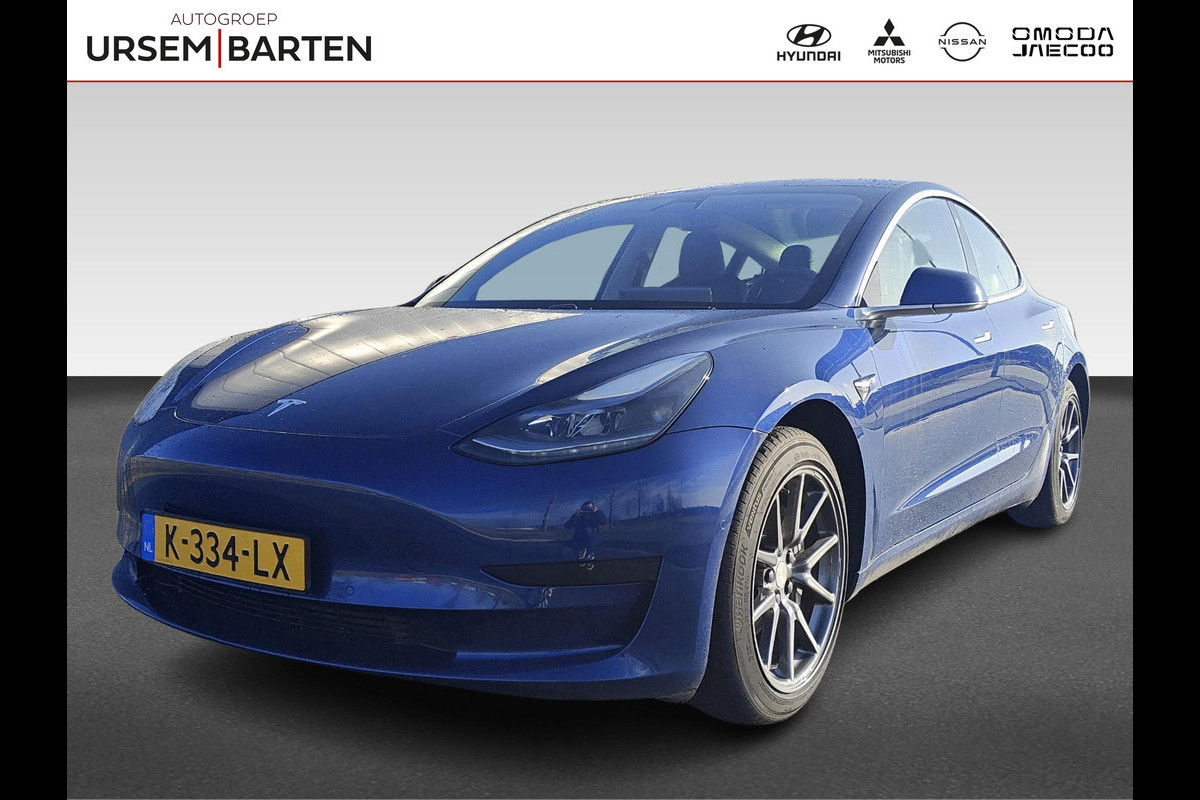 Tesla Model 3 Standard RWD Plus 60 kWh | Dodehoek detector | Panoramadak | Voorstoelen verwarmd