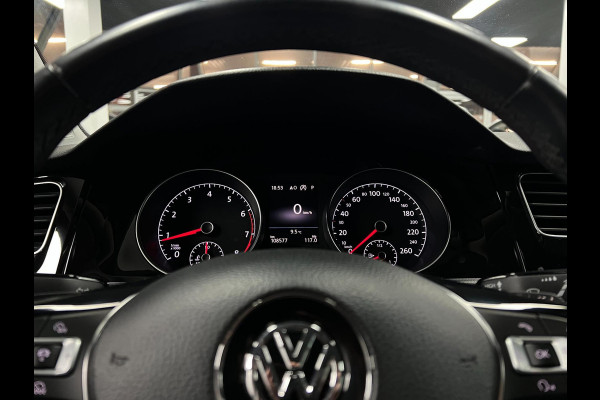 Volkswagen Golf 1.5 TSI R-Line | ACC | PDC | Carplay | LED |