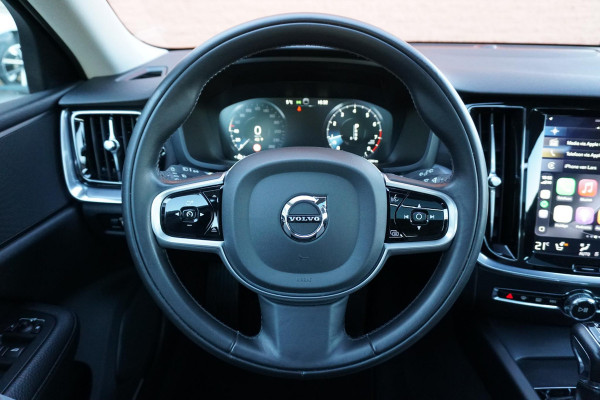 Volvo V60 2.0 T4 Momentum Pro + LEDER / PANO / TREKHAAK ELEKTRISCH