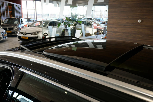 Volvo V60 2.0 T4 Momentum Pro + LEDER / PANO / TREKHAAK ELEKTRISCH