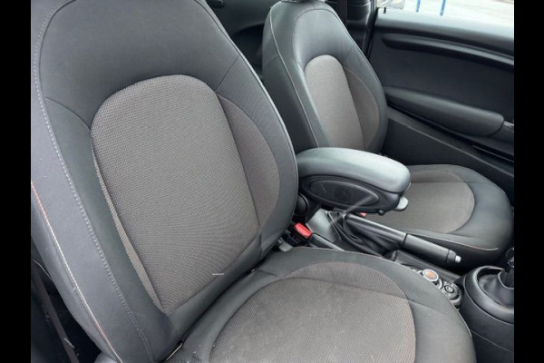 MINI Mini 1.5 One Salt Automaat Airco/ECC,Navigatie,Panoramadak