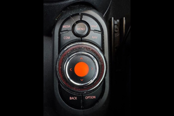MINI Mini 1.5 One Salt Automaat Airco/ECC,Navigatie,Panoramadak