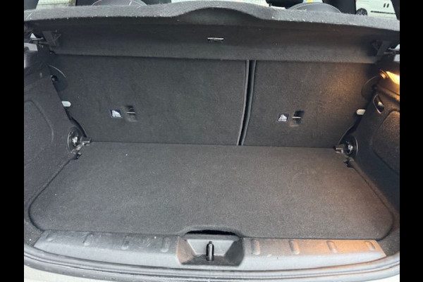 MINI Mini 1.5 One Salt Automaat Airco/ECC,Navigatie,Panoramadak