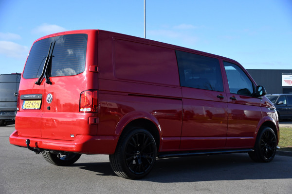 Volkswagen Transporter 2.0 TDI L2H1 30 DC PB Edition MARGE! Camera, Cruise, Carplay, 150pk, Trekhaak, Multimedia, Automaat, Sensoren, Uniek!