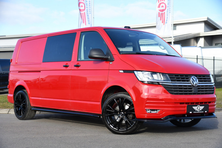 Volkswagen Transporter 2.0 TDI L2H1 30 DC PB Edition MARGE! Camera, Cruise, Carplay, 150pk, Trekhaak, Multimedia, Automaat, Sensoren, Uniek!