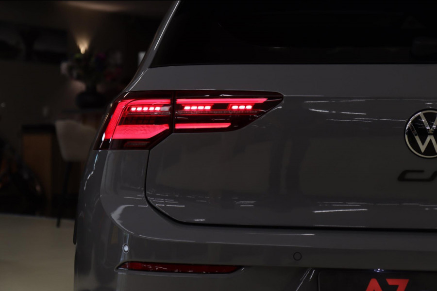 Volkswagen Golf 2.0 TSI GTI 2.0 TSI GTI CLUBSPORT 45 JAHRE/PANO/CARPLAY/IQ-LIGHT/HUD/VOLL