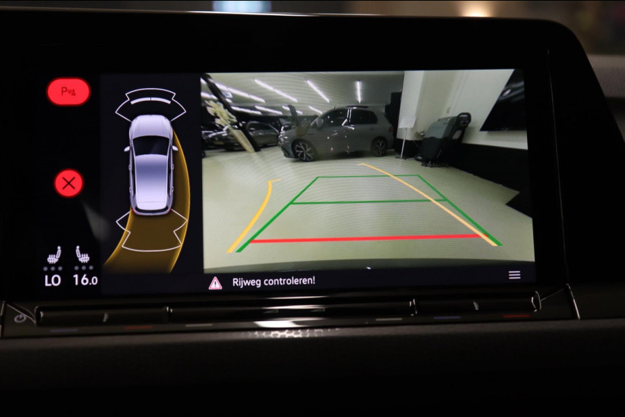 Volkswagen Golf 2.0 TSI GTI 2.0 TSI GTI CLUBSPORT 45 JAHRE/PANO/CARPLAY/IQ-LIGHT/HUD/VOLL