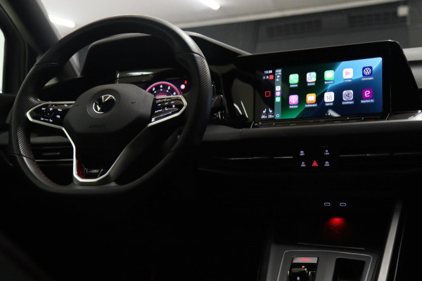 Volkswagen Golf 2.0 TSI GTI 2.0 TSI GTI CLUBSPORT 45 JAHRE/PANO/CARPLAY/IQ-LIGHT/HUD/VOLL