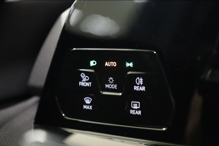 Volkswagen Golf 2.0 TSI GTI 2.0 TSI GTI CLUBSPORT 45 JAHRE/PANO/CARPLAY/IQ-LIGHT/HUD/VOLL