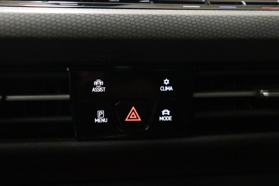 Volkswagen Golf 2.0 TSI GTI 2.0 TSI GTI CLUBSPORT 45 JAHRE/PANO/CARPLAY/IQ-LIGHT/HUD/VOLL