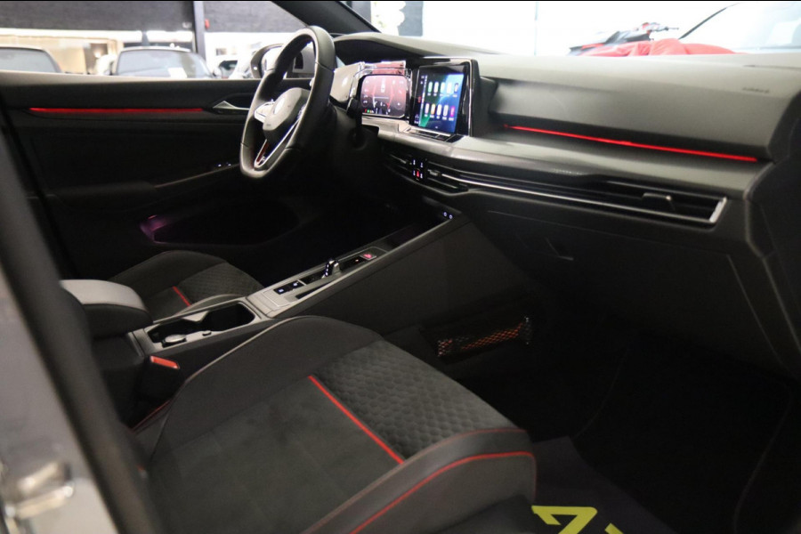 Volkswagen Golf 2.0 TSI GTI 2.0 TSI GTI CLUBSPORT 45 JAHRE/PANO/CARPLAY/IQ-LIGHT/HUD/VOLL