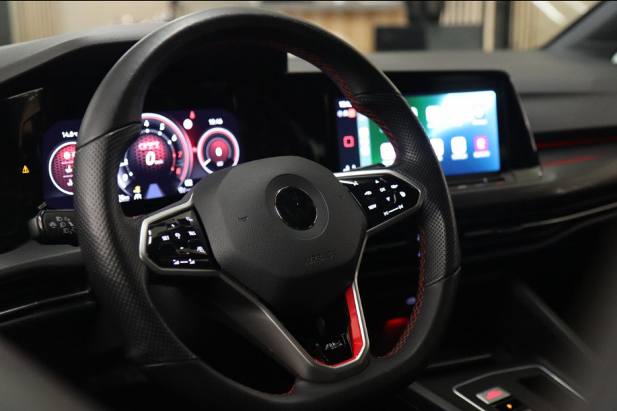 Volkswagen Golf 2.0 TSI GTI 2.0 TSI GTI CLUBSPORT 45 JAHRE/PANO/CARPLAY/IQ-LIGHT/HUD/VOLL