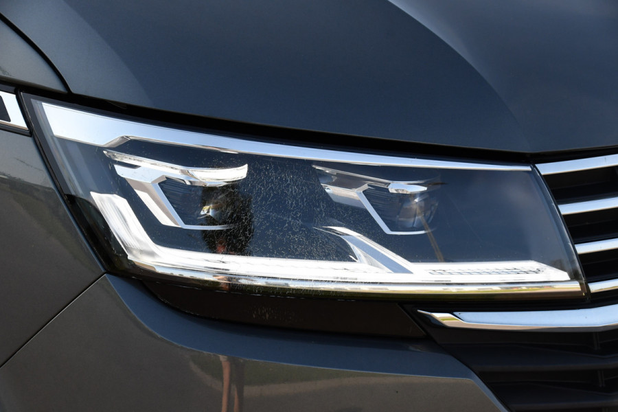 Volkswagen Transporter 2.0 TDI L2H1 30 DC Bulli Virtual, Carplay, Camera, LED, 150pk, 2 x Schuifdeur, Automaat, Trekhaak, Uniek!