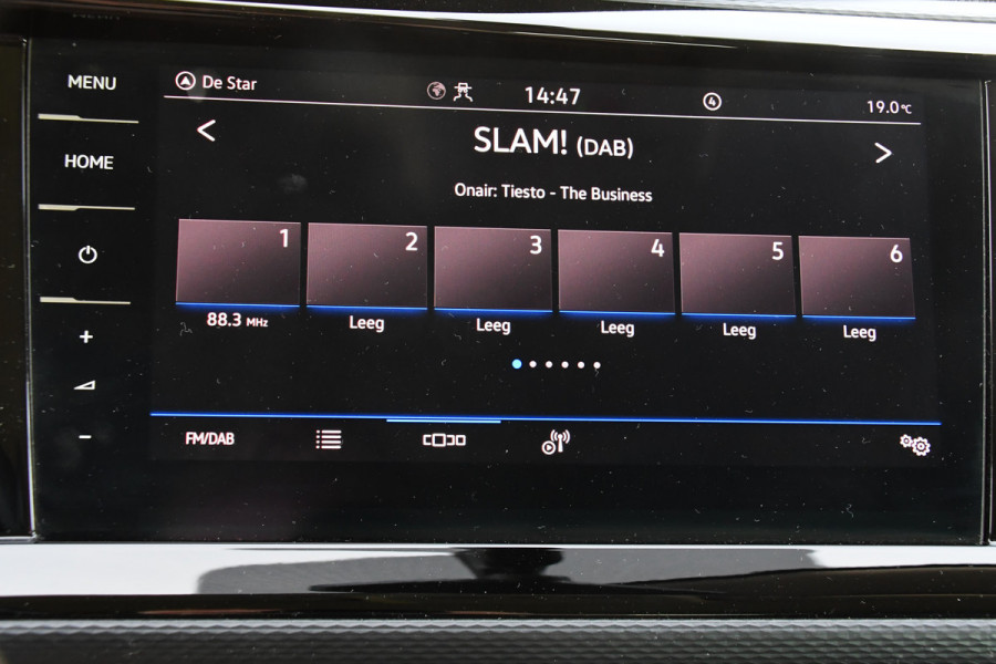 Volkswagen Transporter 2.0 TDI L2H1 30 DC Bulli Virtual, Carplay, Camera, LED, 150pk, 2 x Schuifdeur, Automaat, Trekhaak, Uniek!