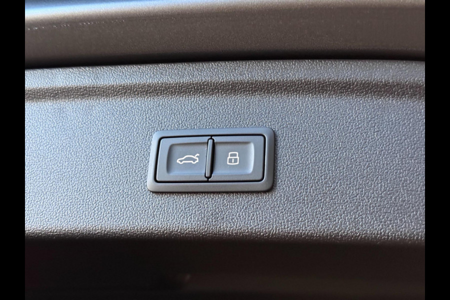 Audi RS3 2.5 TFSI RS 3 quattro | SCHAALSTOELEN | ALCANTARA | PANO | SONOS