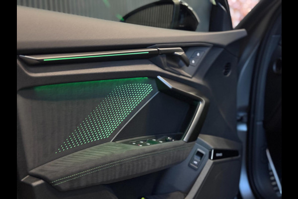 Audi RS3 2.5 TFSI RS 3 quattro | SCHAALSTOELEN | ALCANTARA | PANO | SONOS