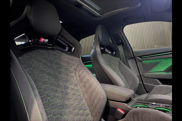 Audi RS3 2.5 TFSI RS 3 quattro | SCHAALSTOELEN | ALCANTARA | PANO | SONOS
