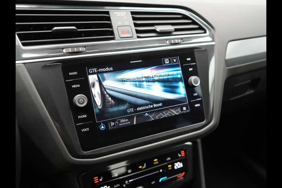 Volkswagen Tiguan 1.4 TSI eHybrid Life Plug In Hybrid 245pk PHEV | Adaptive Cruise | Lederen Sportstoelen Memory & Verwarmd | Stuur Verwarmd | Virtual Cockpit | Navigatie | DAB |