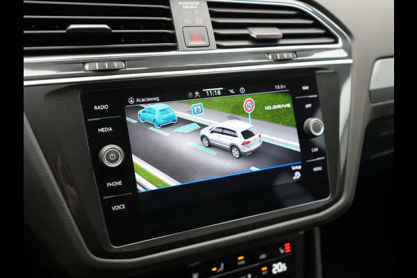 Volkswagen Tiguan 1.4 TSI eHybrid Life Plug In Hybrid 245pk PHEV | Adaptive Cruise | Lederen Sportstoelen Memory & Verwarmd | Stuur Verwarmd | Virtual Cockpit | Navigatie | DAB |