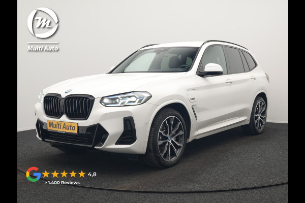 BMW X3 xDrive30e M Sport Plug In Hybrid 293pk Dealer O.H PHEV | Laser LED | 360 Camera | 20"L.M | Head Up | Shadow Line | Lederen Sportstoelen Verwarmd | Sfeerverlichting | BLIS |